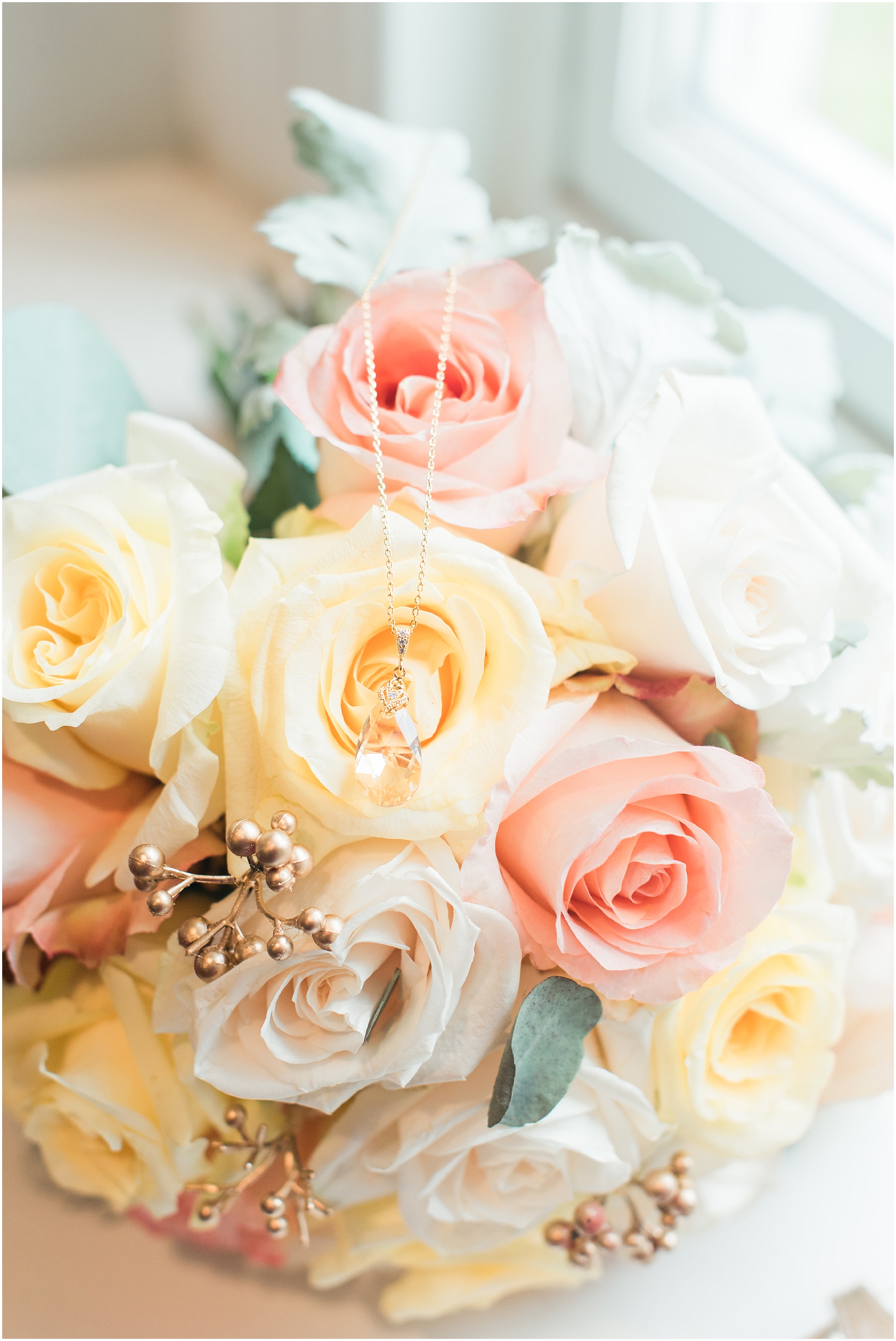 Oakland Manor Wedding Columbia Maryland by Megan Bennett Photography
