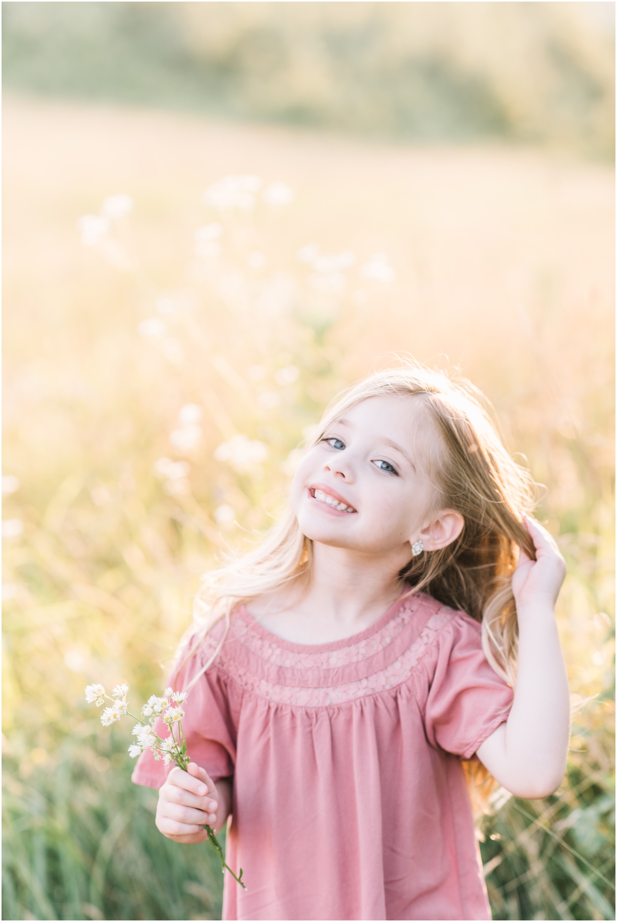 A summer Family Photo Shoot in a Wild Farm Field at the Howard County Conservancy by Maryland Photographer Megan Bennett Photography