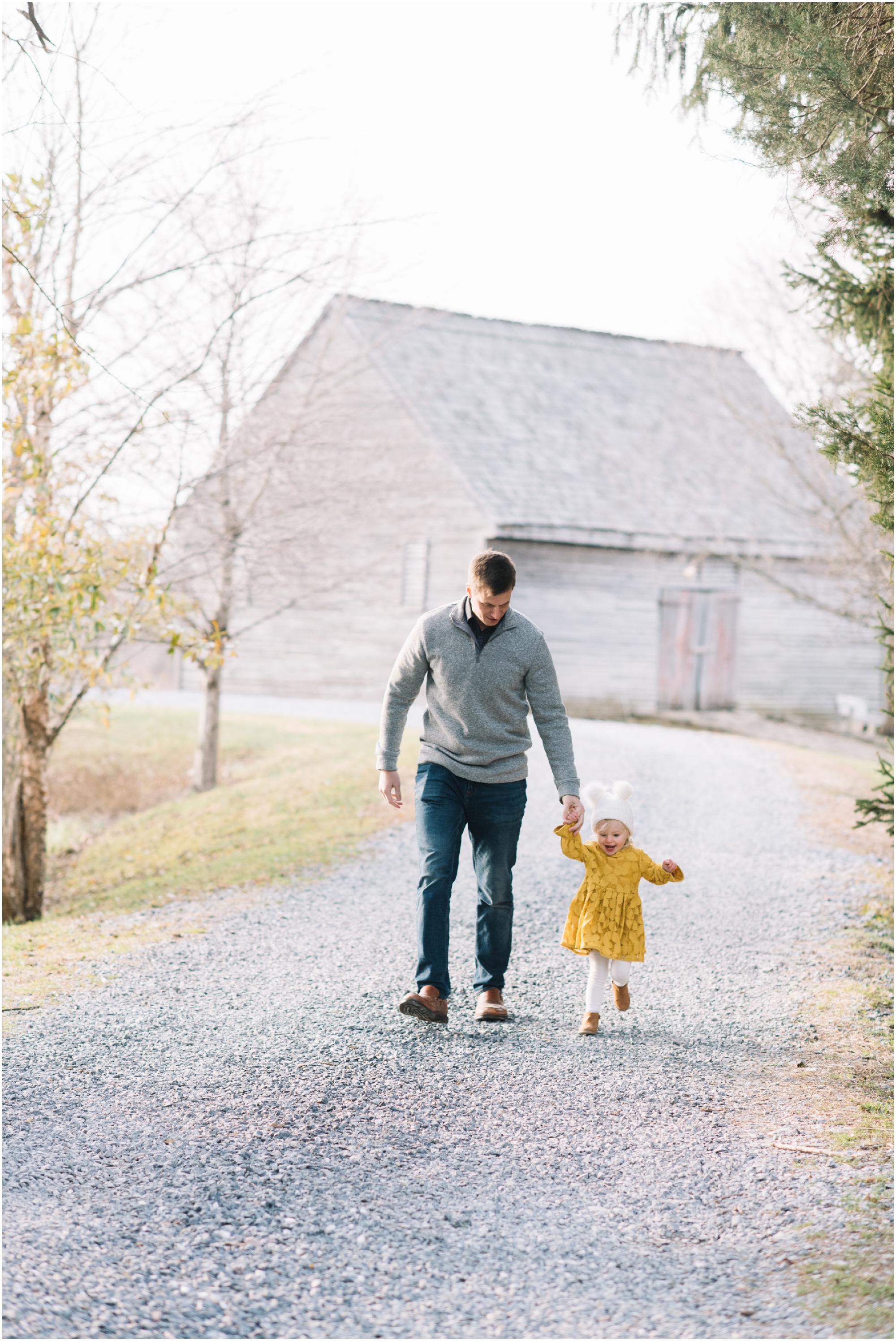 Family Portraits at the Howard County Conservancy by Maryland Photographer Megan Bennett Photography