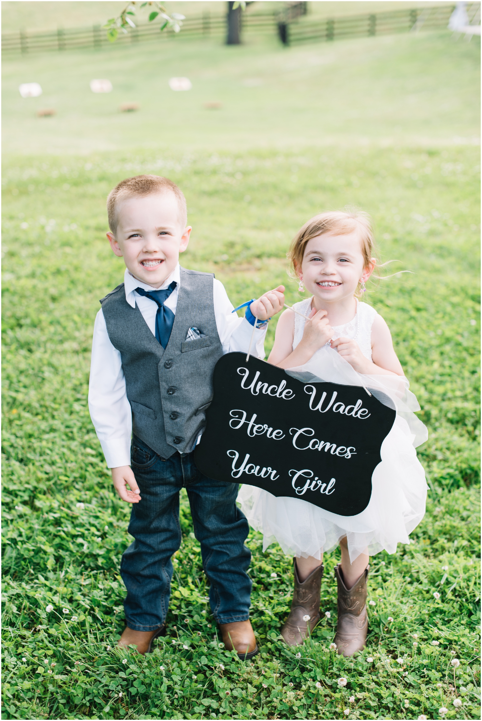 A Southern Maryland Barn Wedding I Megan Bennett Photography I A Blush Pink, Navy, Rustic Maryland Barn Wedding featuring a Farm Setting, Golden Light Portraits, and Large Bridal Party in Brandywine, Maryland #southernmarylandwedding #marylandwedding #marylandweddingphotographer