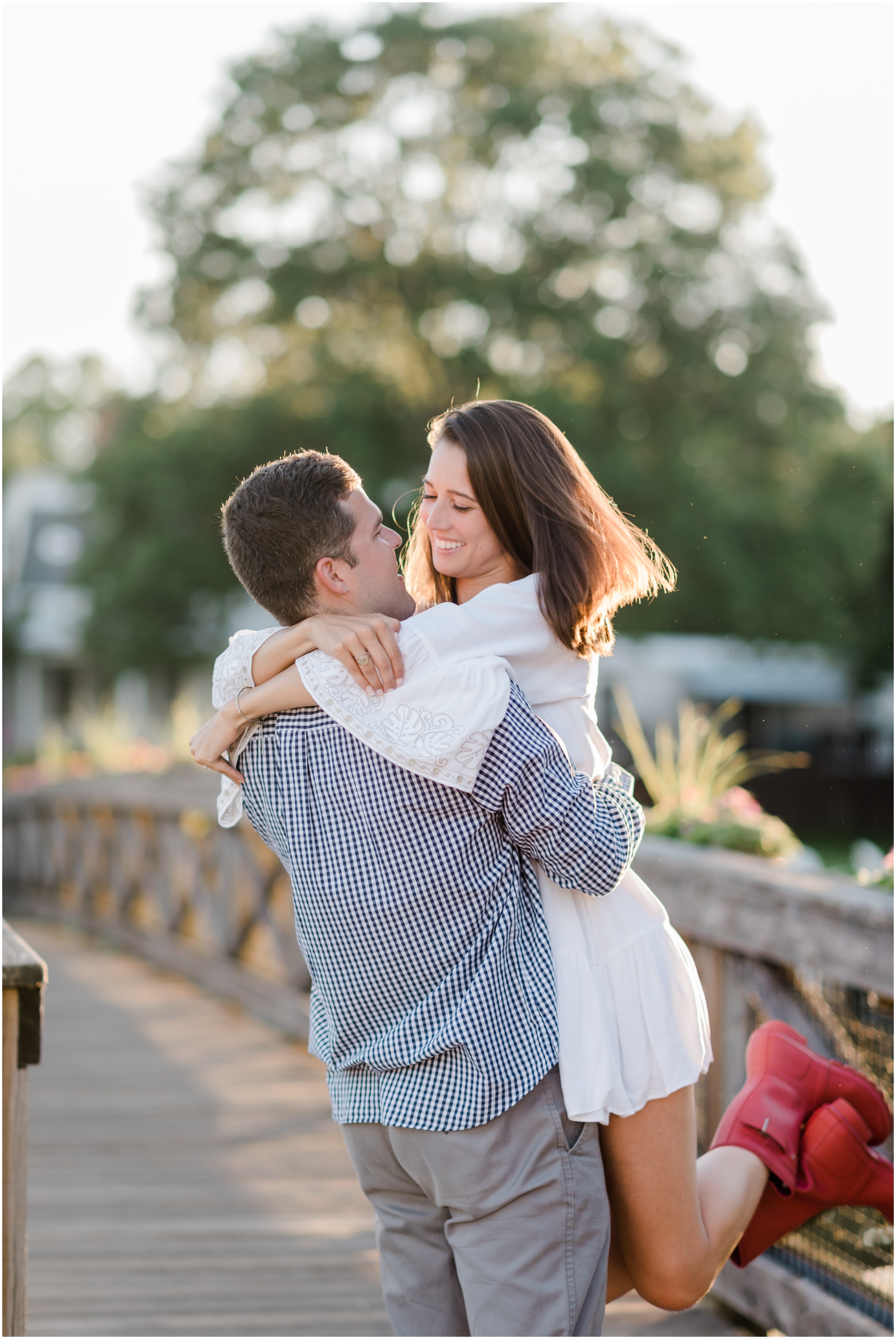 A Romantic and Rustic Nautical Summer Eastern Shore Engagement featuring oysters at the St Michaels dock by Megan Bennett Photography