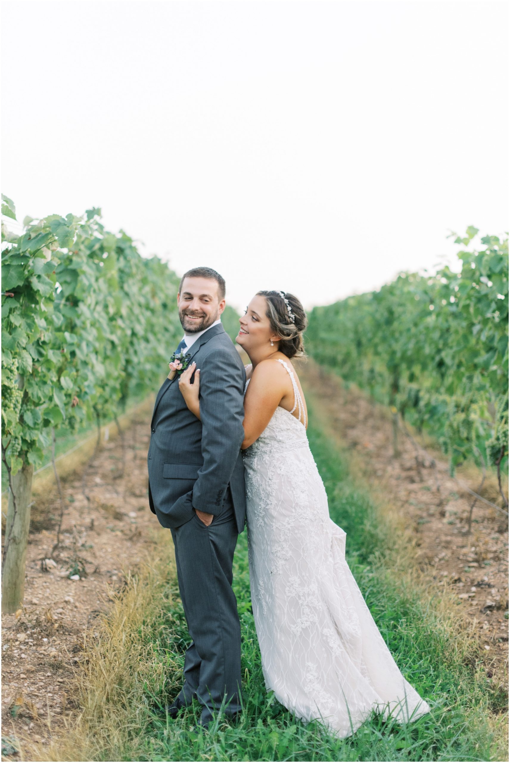 Linganore Winery Wedding Maryland Wedding Photographer Megan Bennett Photography