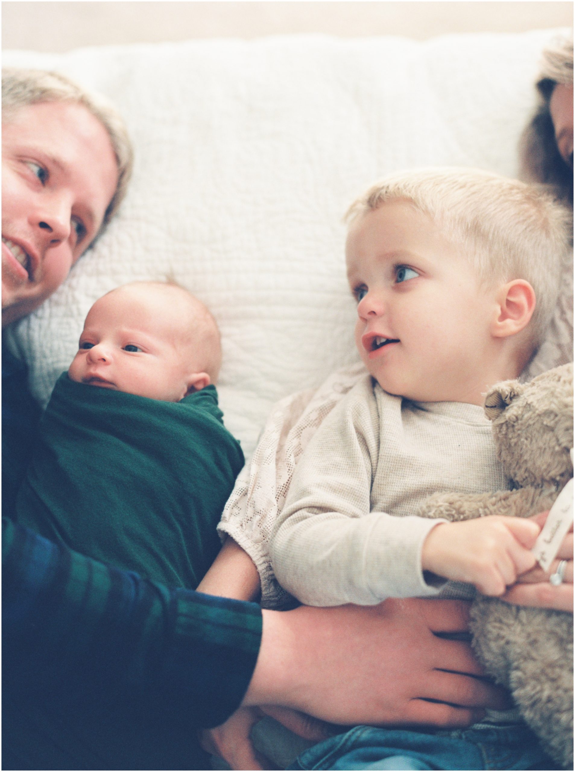 Adorable family pictures Megan Bennett Photography