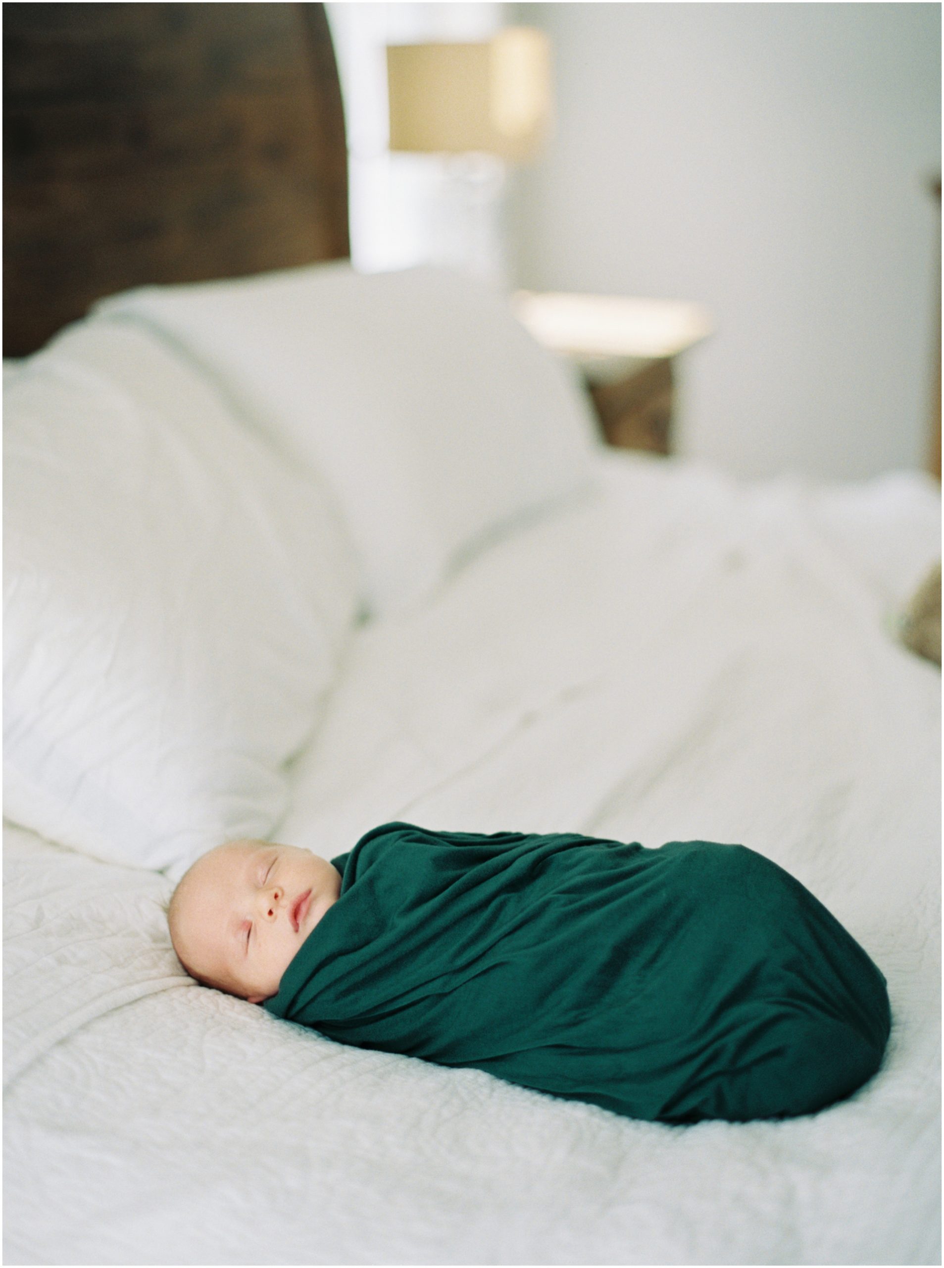 Fun Family Photos at Home Baltimore Photographer Megan Bennett Photography