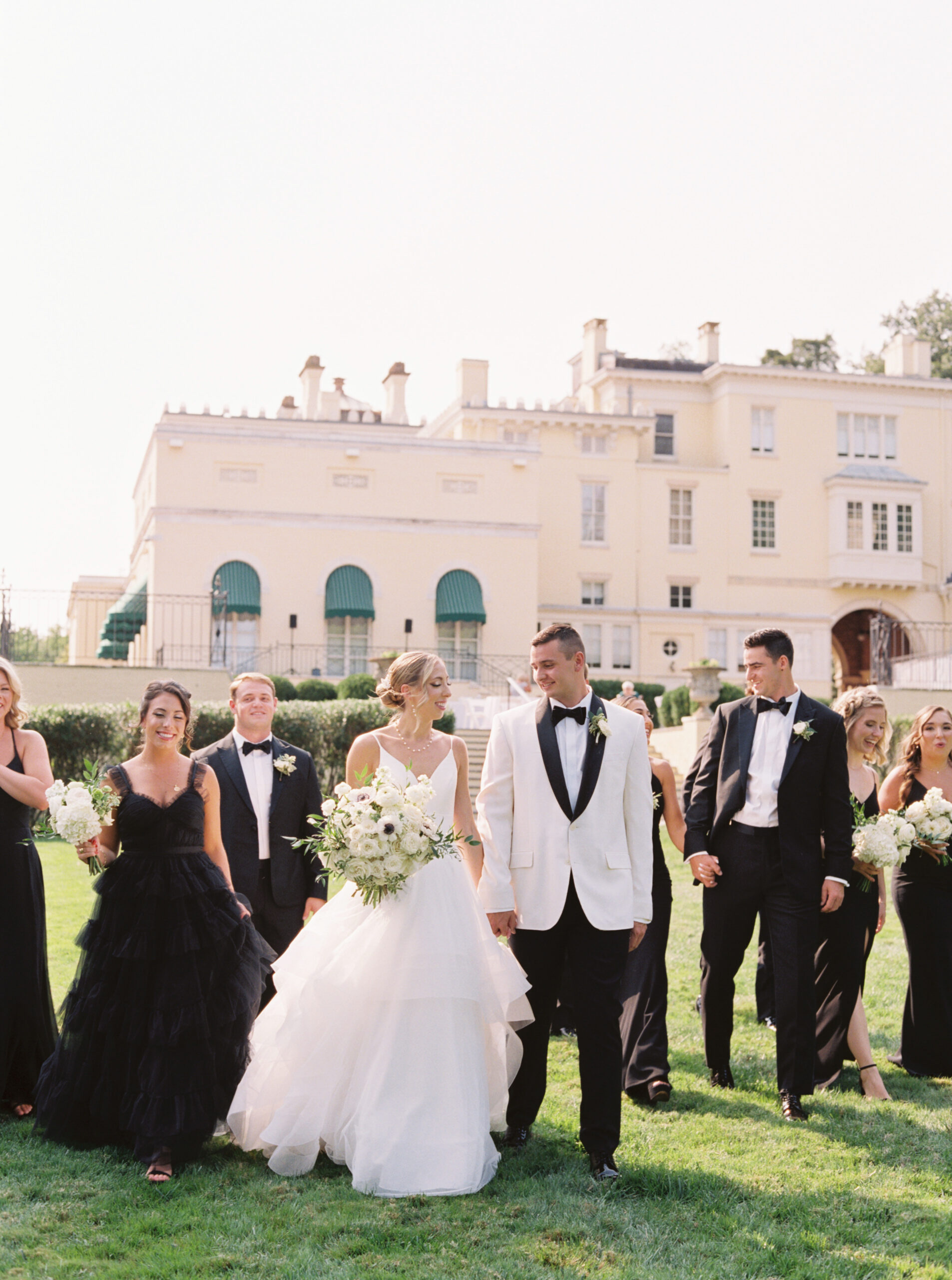 Evergreen Museum Wedding by Baltimore Wedding Photographer Megan Bennett Photography